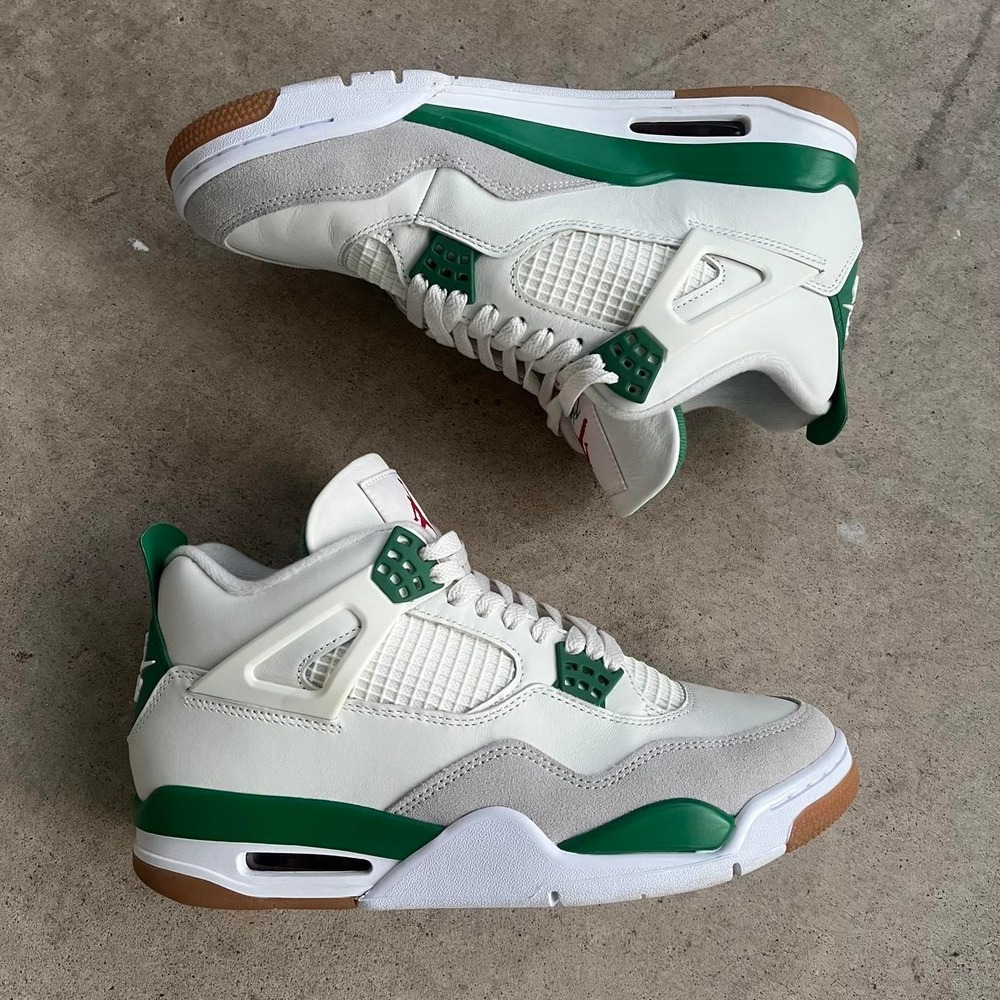 Jordan 4 x Nike SB "Pine Green" trainer size 10
